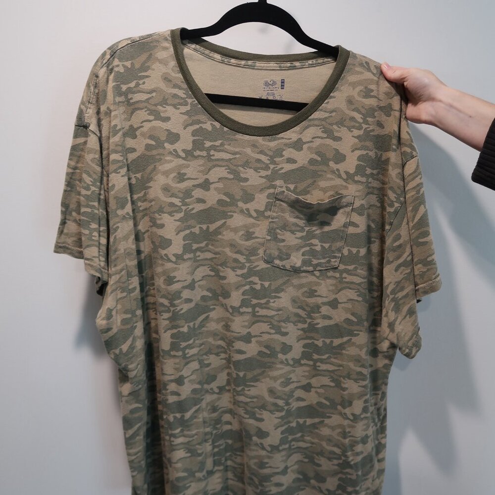 Vintage Fruit of the Loom Camo T Shirt